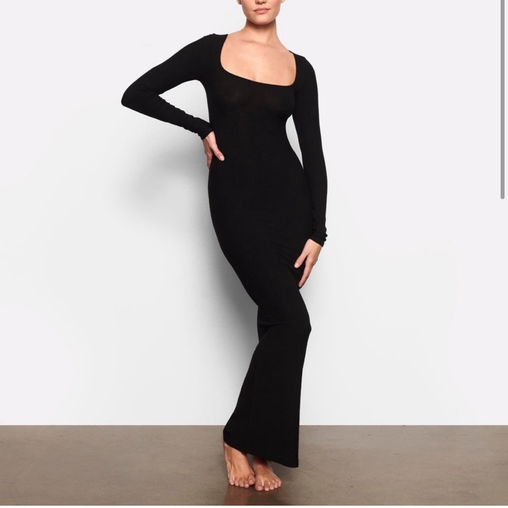 SKIMS SOFT LOUNGE LONG SLEEVE DRESS ONYX Large